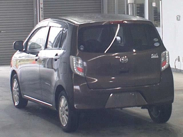 Daihatsu Mira e:S  с аукциона в Японии