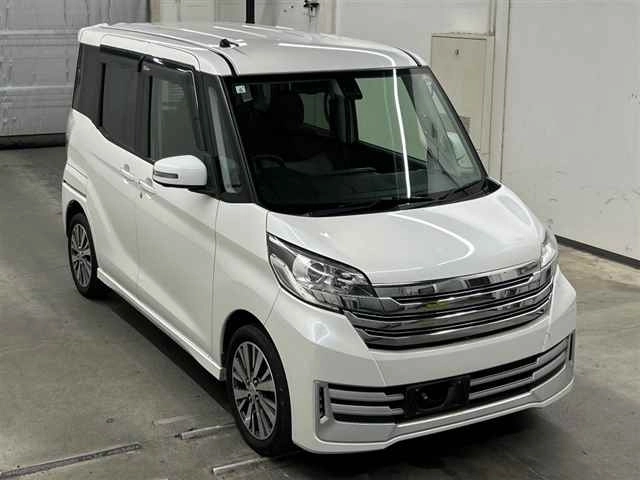 Nissan Dayz Roox  с аукциона в Японии