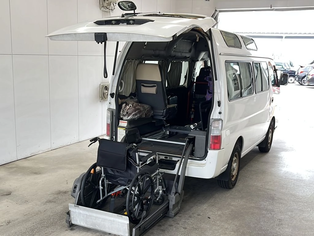 Nissan Caravan  с аукциона в Японии