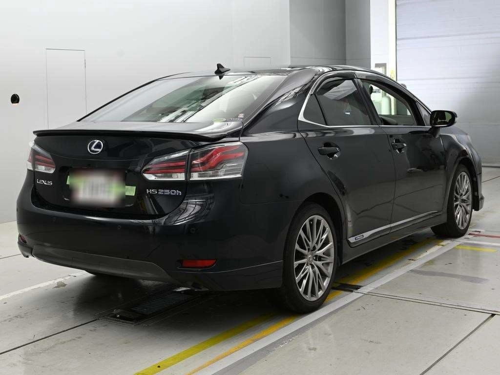 Lexus HS250h  с аукциона в Японии
