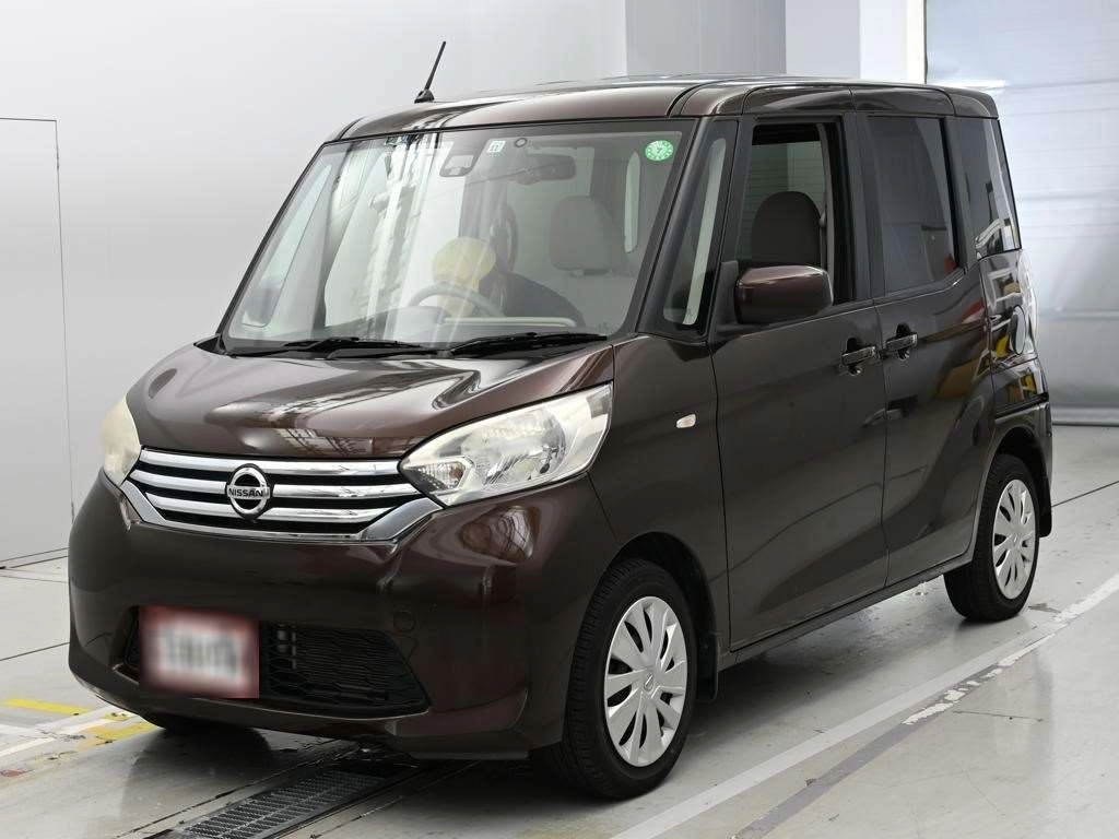 Nissan Dayz Roox  с аукциона в Японии
