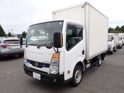 Nissan Atlas
