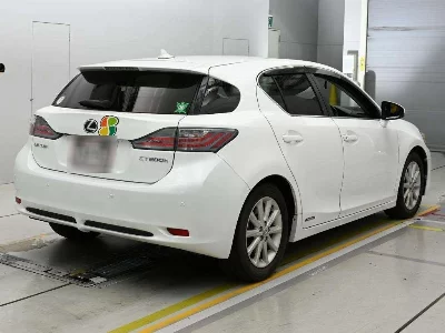 Lexus CT200h