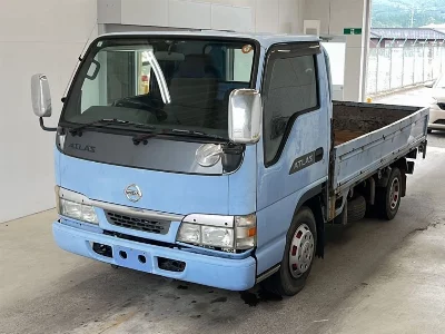 Nissan Atlas