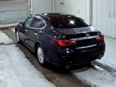 Nissan FUGA HYBRID