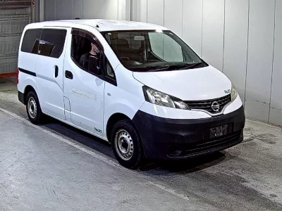 Nissan NV200 VANETTE VAN