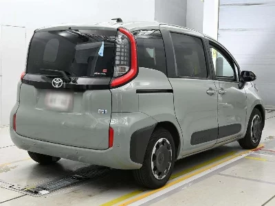 Toyota Sienta