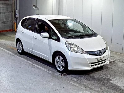 Honda FIT HYBRID