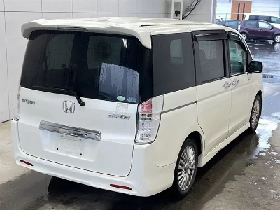 Honda STEPWGN SPADA