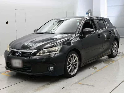 Lexus CT200h