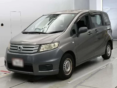 Honda Freed Spike