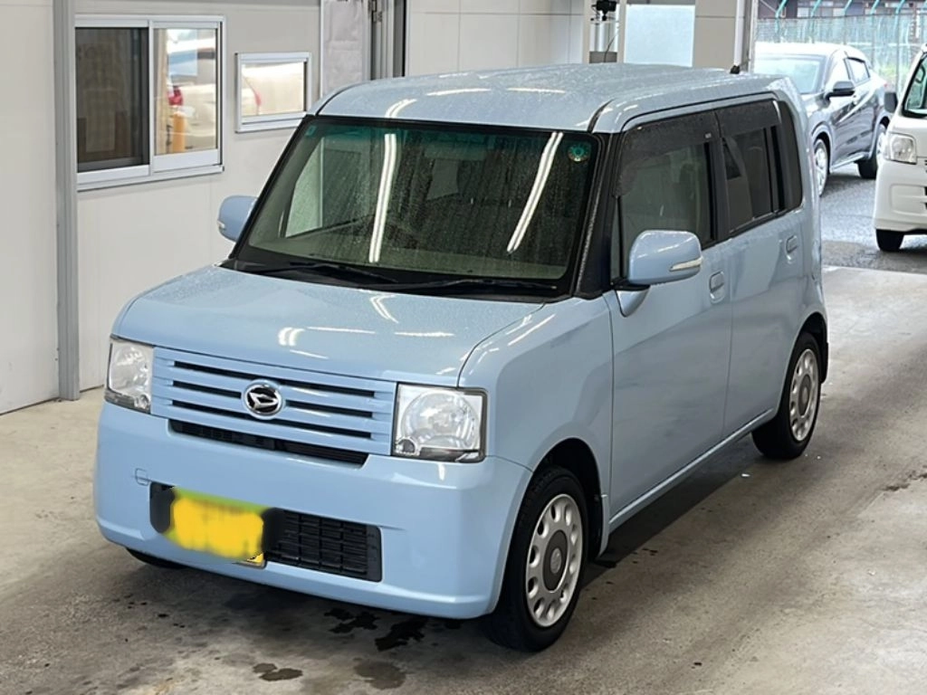 Daihatsu Move Conte  с аукциона в Японии