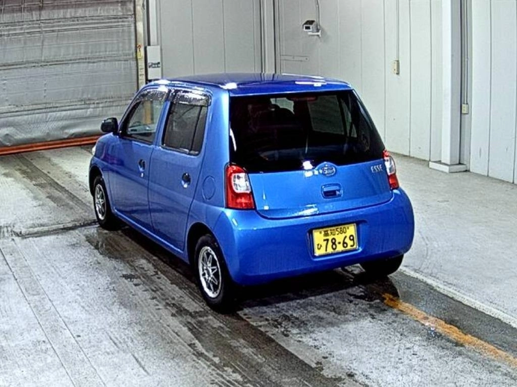 Daihatsu Esse  с аукциона в Японии