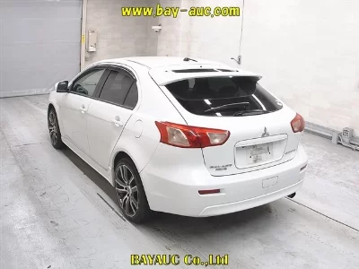 Mitsubishi GALANT FORTIS SPORTBACK
