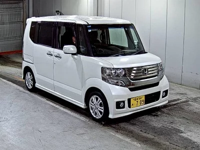 Honda N BOX CUSTOM