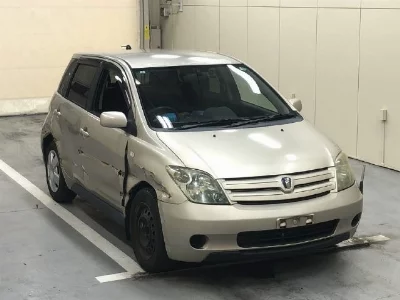 Toyota Ist