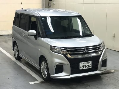 Mitsubishi Delica D:2