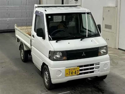 Mitsubishi Minicab Truck