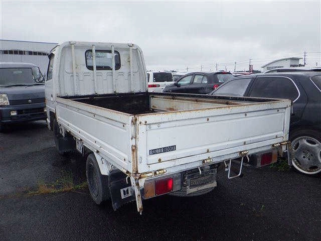 Isuzu Elf  с аукциона в Японии