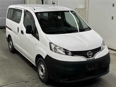 Nissan NV200 VANETTE VAN