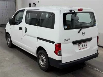 Nissan NV200 VANETTE VAN