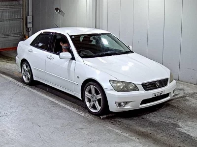 Toyota Altezza