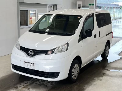 Nissan NV200 VANETTE VAN