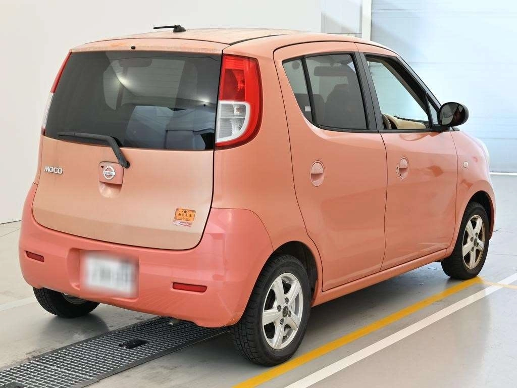 Nissan Moco  с аукциона в Японии