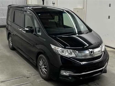 Honda STEPWGN SPADA
