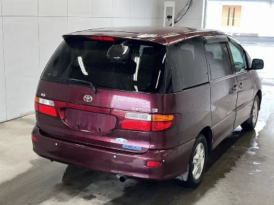 Toyota ESTIMA L