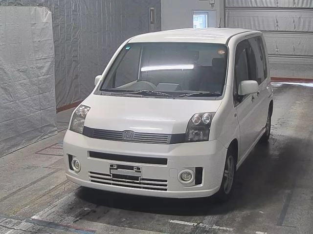 Honda Mobilio  с аукциона в Японии