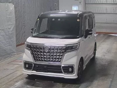 Suzuki Spacia Custom