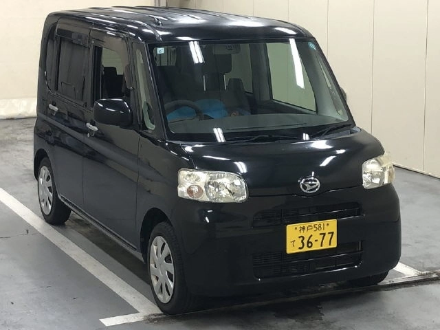 Daihatsu Tanto  с аукциона в Японии