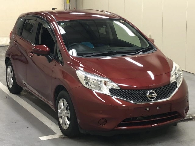 Nissan Note  с аукциона в Японии