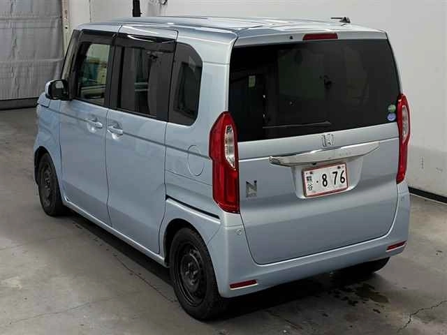 Honda N-Box  с аукциона в Японии