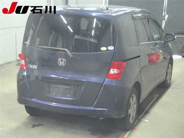 Honda Freed  с аукциона в Японии
