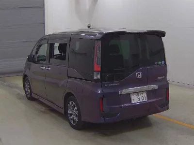 Honda STEPWGN SPADA