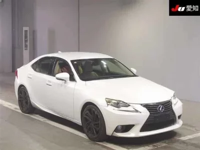 Lexus IS350