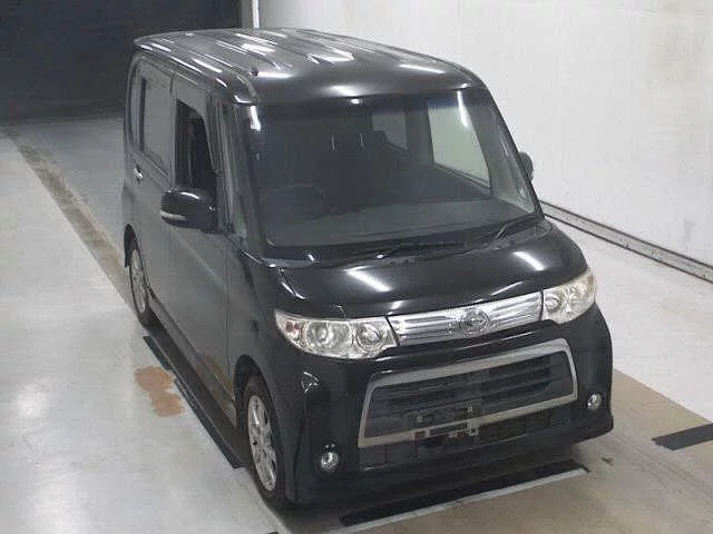Daihatsu Tanto  с аукциона в Японии