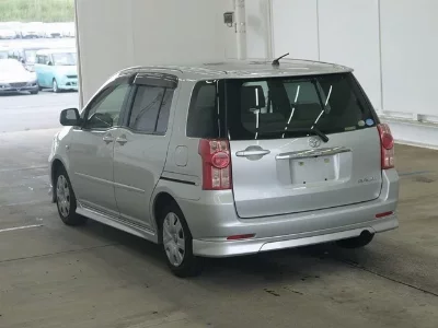 Toyota Raum