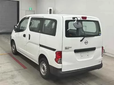 Nissan NV200 VANETTE VAN