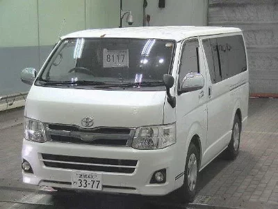 Toyota HiAce Van