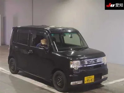 Daihatsu Move Conte