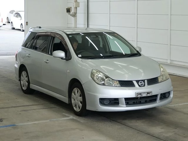 Nissan Wingroad  с аукциона в Японии