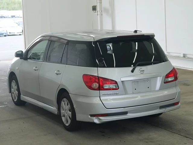 Nissan Wingroad  с аукциона в Японии