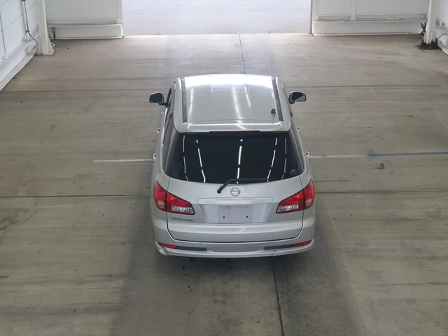 Nissan Wingroad  с аукциона в Японии