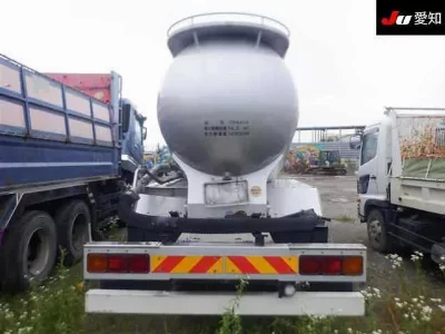NISSAN DIESEL (UD) QUON