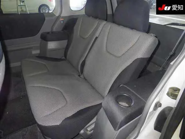 Mitsubishi RVR  с аукциона в Японии
