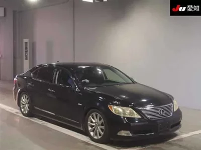 Lexus LS460L