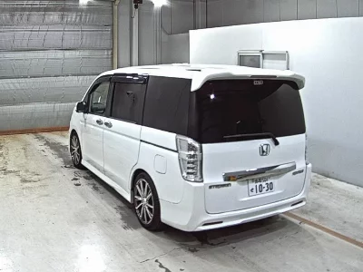 Honda STEPWGN SPADA